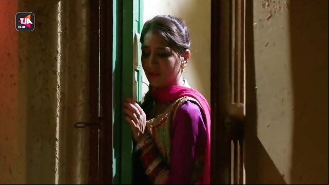 indian Gandi Baat S01 E04 Preeto Rani kissing
