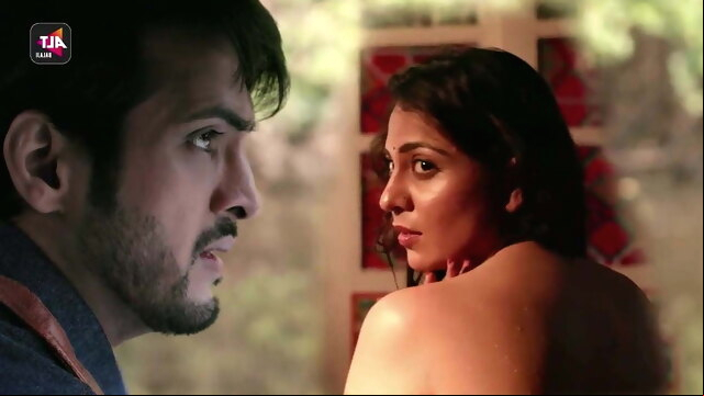 indian Gandi Baat S04 E01 kissing