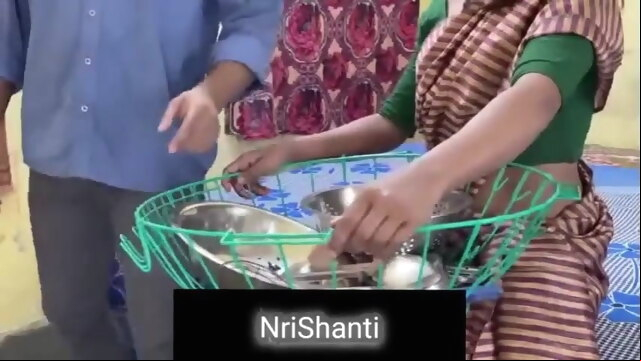 mature Bartan bechne Ai thi Madrchod Ne Gand Mar Li clear Hindi tal bisexual
